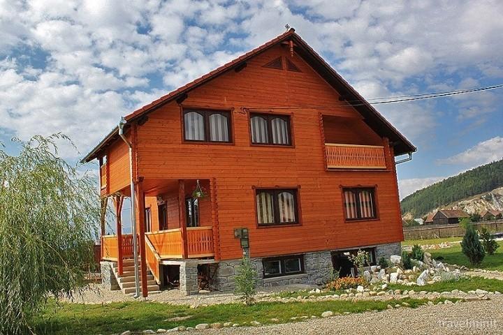 Готель Zarug Vendeghaz Lazarea Екстер'єр фото